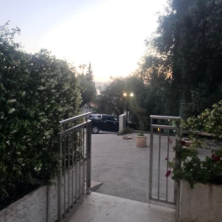 Langust - Free Parking Apartman Sveti Stefan Szoba fotó