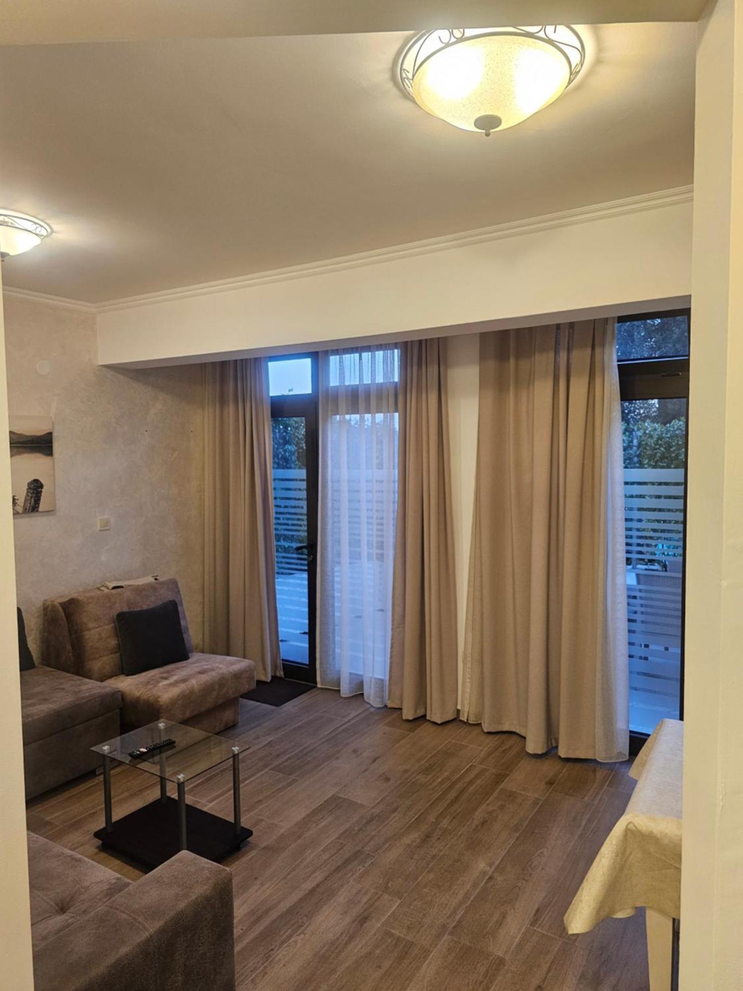 Langust - Free Parking Apartman Sveti Stefan Szoba fotó